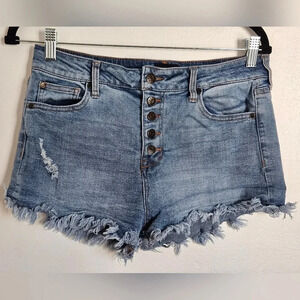 Celebrity pink medium wash denim shorts raw‎ hem size 9/29 high rise